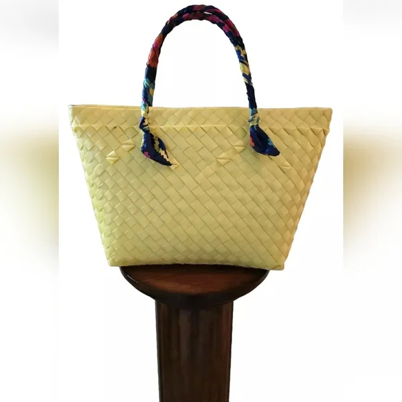 Gingham Basket Weave Handcrafted, Handpainted Silk-Wrapped Handle Tote Bag NWOT - Picture 5 of 14